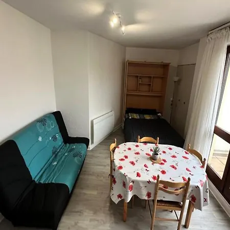 Studio For 3 People *